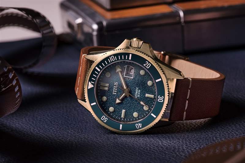 鐵達(dá)時Solvil et Titus Valor腕表結(jié)合經(jīng)典、復(fù)古、運動感-復(fù)刻表