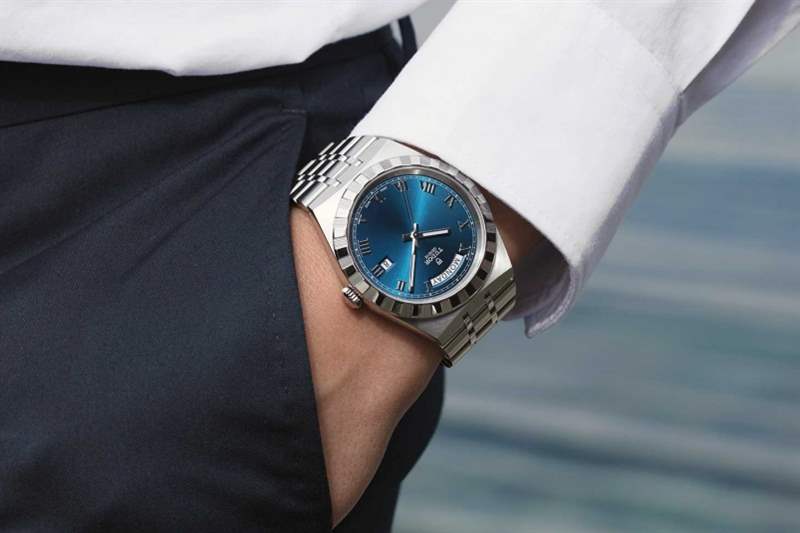 Tudor Royal極高性價比! $17,300輕松入手的高質(zhì)優(yōu)雅鋼表 Tudor Royal極高性價比!$17,300輕松入手的高質(zhì)優(yōu)雅鋼表-復(fù)刻表