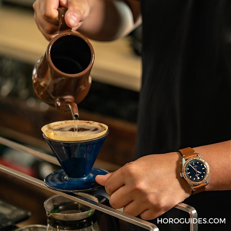 用時間換得醇厚滋味,ORIS x Congrats Cafe-復刻表