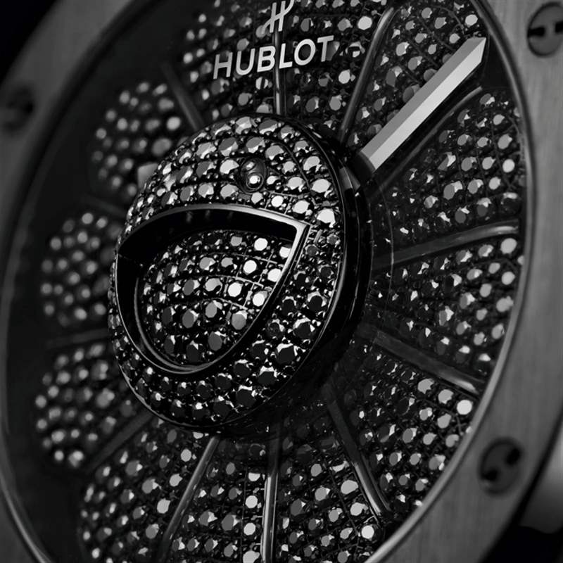 宇舶HUBLOT x 村上隆Classic Fusion Takashi Murakami All Black!黑鉆拼砌出超搶眼太陽花-復(fù)刻表