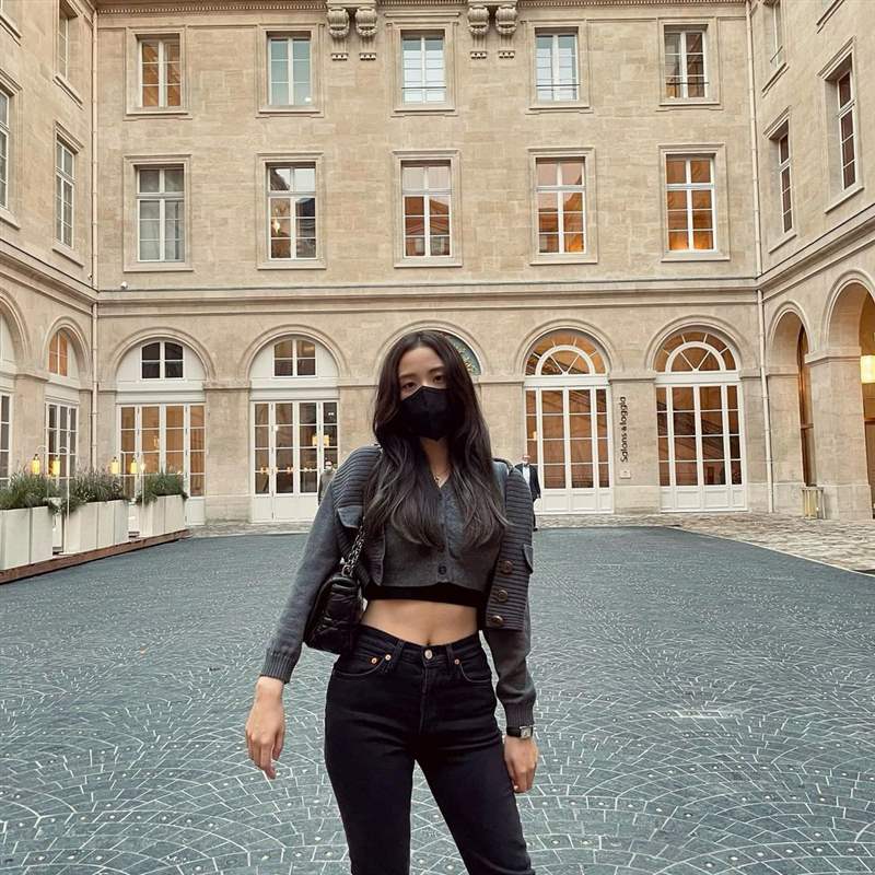 blackpink jisoo私服珠寶手表造型特搜！