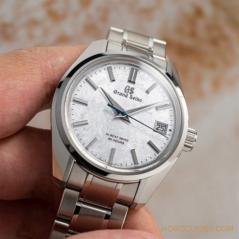 GRAND SEIKO - 【GS Talks】Grand Seiko絕美冰藍面： 44GS周年紀念表款SLGH013、SBGY009